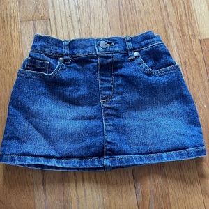 Childrens Place jean skirt. Size 5t. Built in shorts.